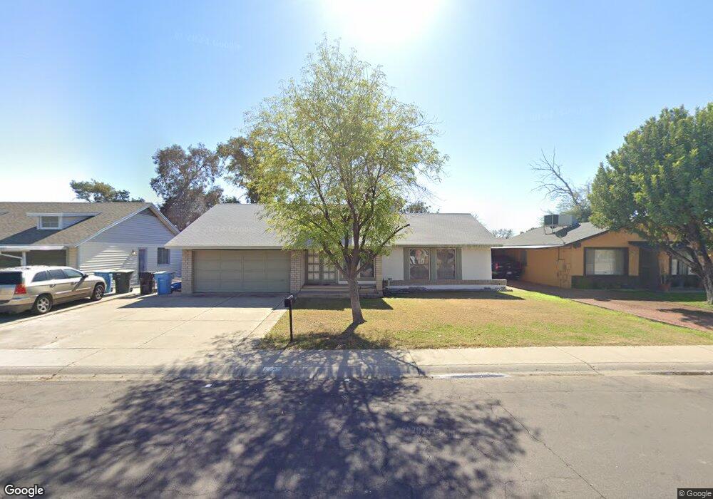 7749 W Cora Ln, Phoenix, AZ 85033 - photo 1