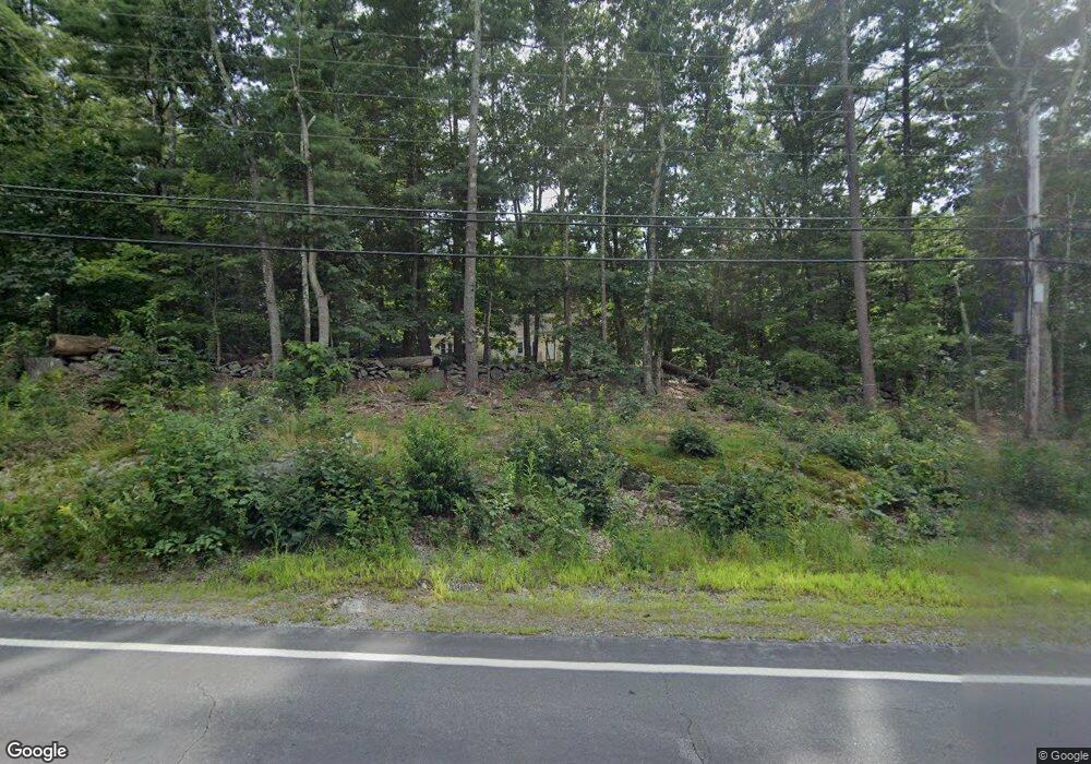 73 Stage Rd, Hampstead, NH 03841 - photo 1