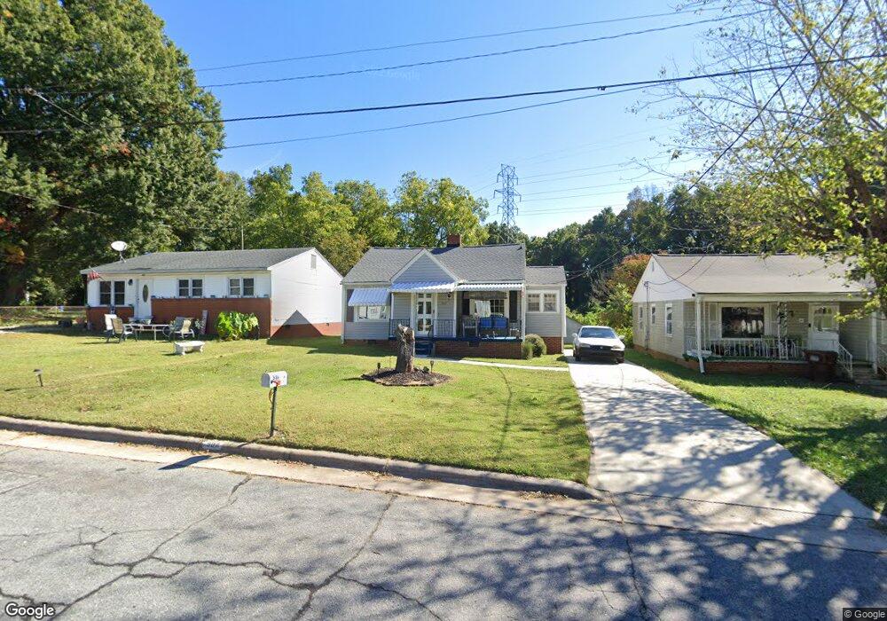 907 Arch St, High Point, NC 27260 - photo 1