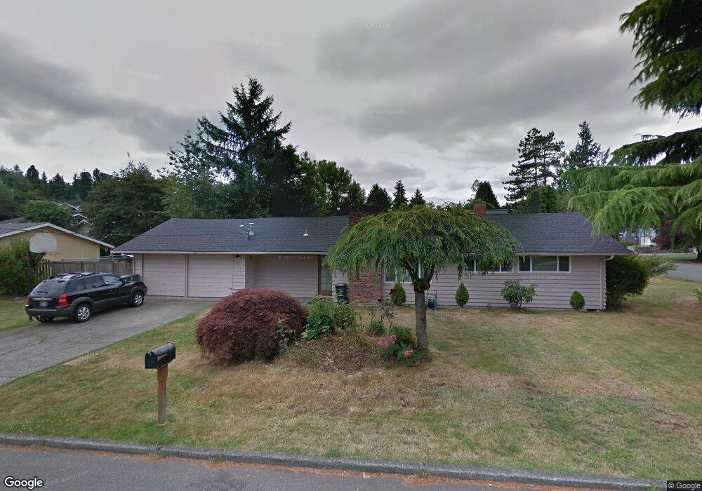 7705 SE 34th St, Mercer Island, WA 98040 - photo 1