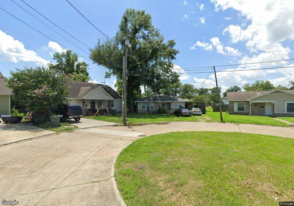 3722 Circle St, Lake Charles, LA 70607 - photo 1