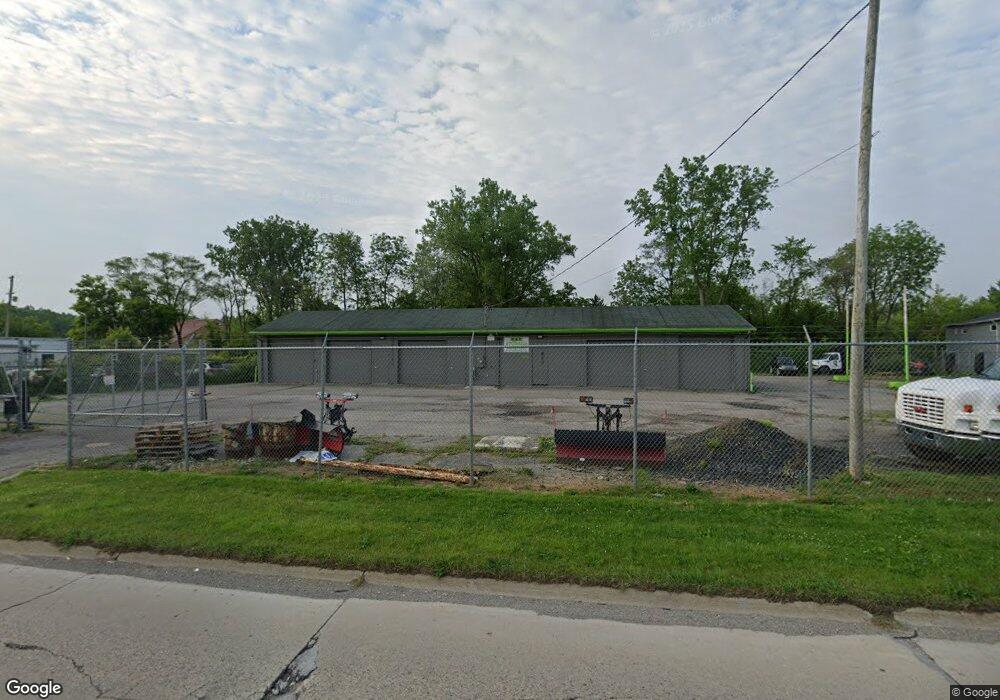 5176 Richfield Rd, Flint, MI 48506 - photo 1