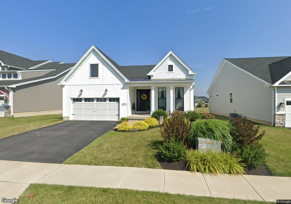 6875 Tulip Ln, Bath, PA 18014 - photo 1