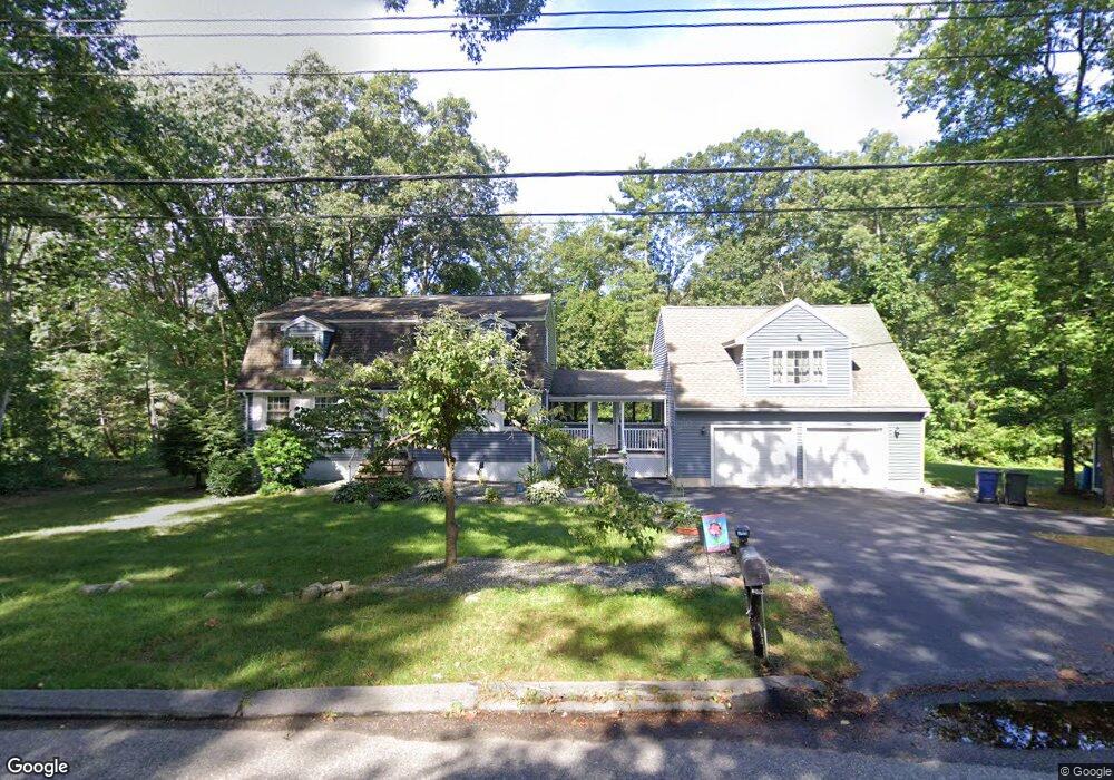 11 Roosevelt Rd, Wilmington, MA 01887 - photo 1
