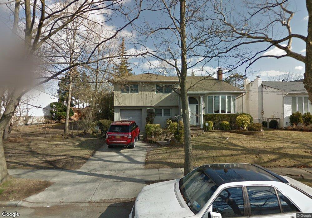 3069 Ann St, Baldwin, NY 11510 - photo 1