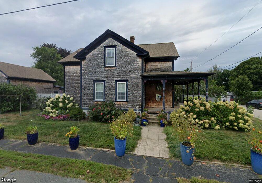 19 Matteson Ave, West Warwick, RI 02893 - photo 1