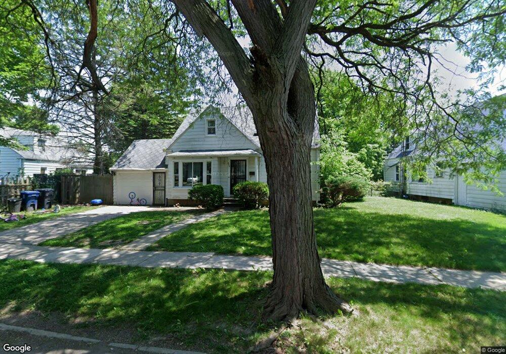 908 Fremont St, Flint, MI 48504 - photo 1