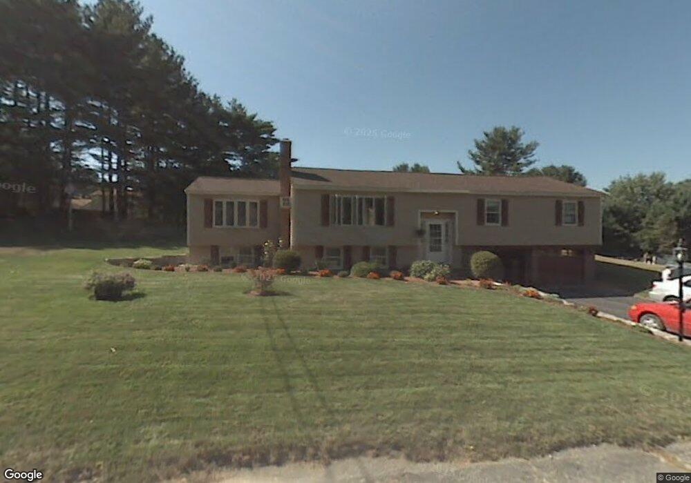 22 Dauntless Ln, Plaistow, NH 03865 - photo 1