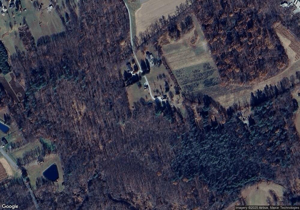 2487 Mahoning Dr W, Lehighton, PA 18235 - photo 1