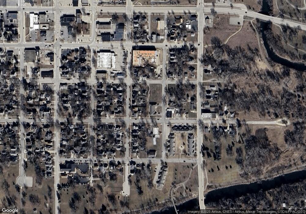 306 3rd St SE, Austin, MN 55912 - photo 1