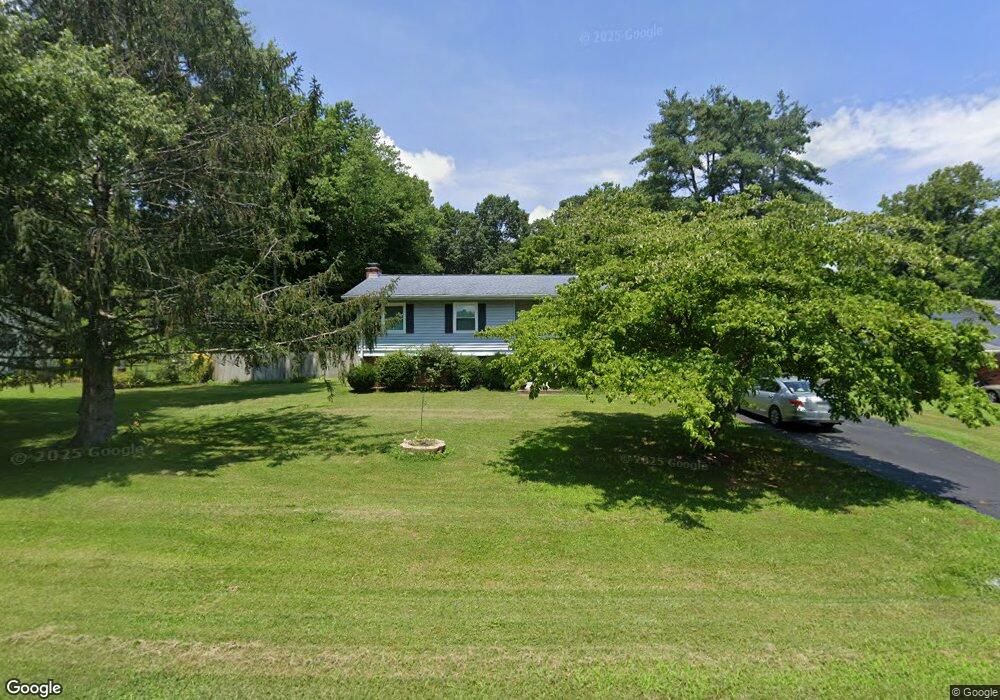 9296 Windsor Dr, La Plata, MD 20646 - photo 1