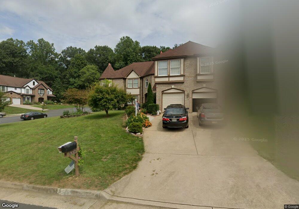 5351 Anvil Ct, Fairfax, VA 22030 - photo 1