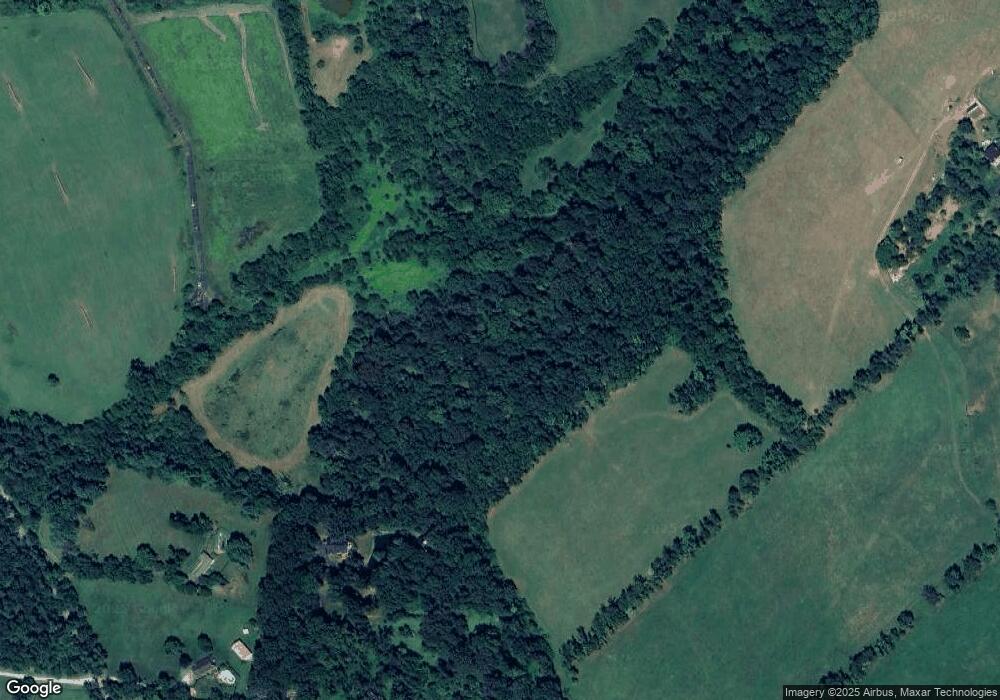 19858 Streamtrail Ct, Round Hill, VA 20141 - photo 1