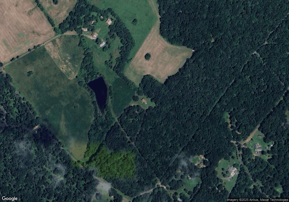 7389 Leeds Manor Rd, Marshall, VA 20115 - photo 1