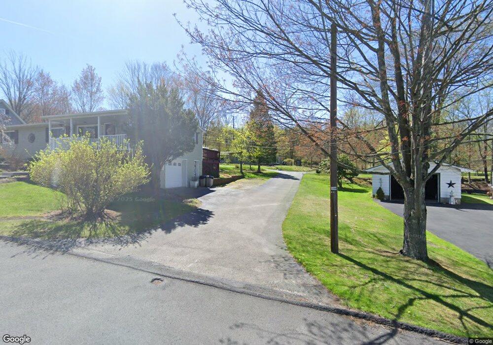 10 Maplewood Dr, Honesdale, PA 18431 - photo 1