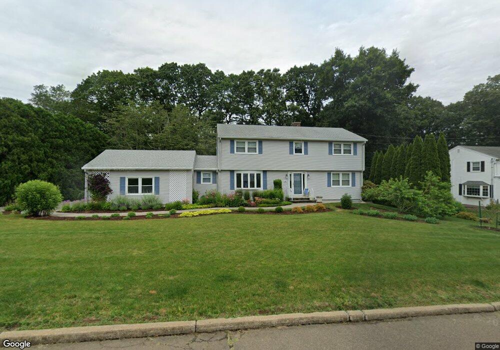 8 Arrowhead Ln, Branford, CT 06405 - photo 1