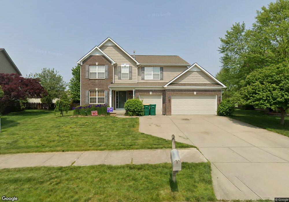 5680 Yorktown Rd, Plainfield, IN 46168 - photo 1