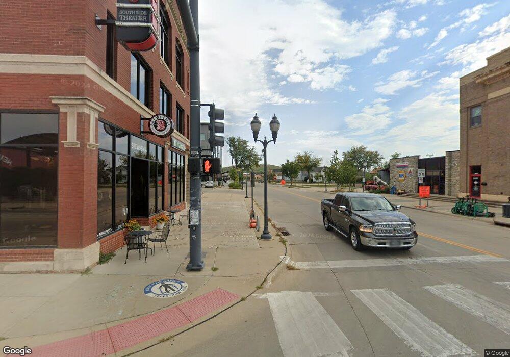 307 12th Ave SE unit 2nd Floor, Cedar Rapids, IA 52401 - photo 1