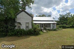 217 N Railroad Ave, Garfield, GA 30425
