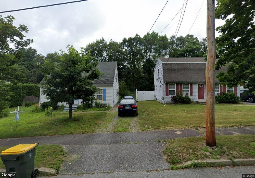 39 Fox Run Dr, Burrillville, RI 02830 - photo 1