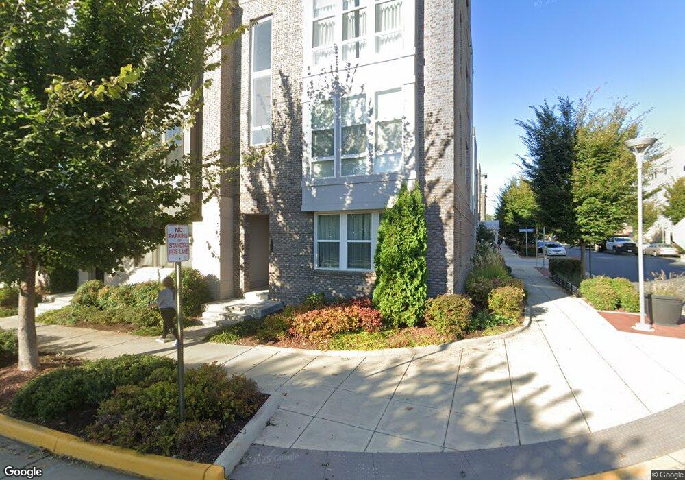 13370 Arrowbrook Centre Dr unit Arrowbrook, Herndon, VA 20171 - photo 1