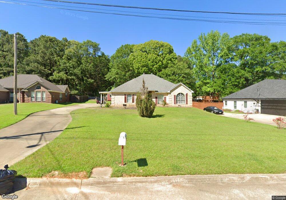 707 Geneva Dr, Wake Village, TX 75501 - photo 1