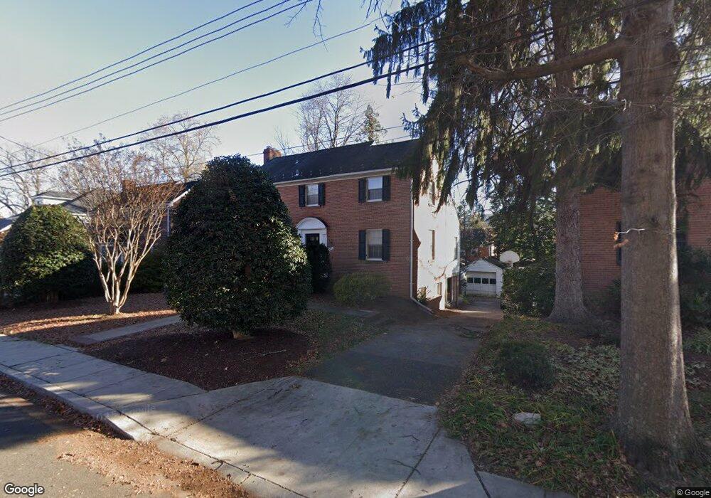 4512 Harling Ln, Bethesda, MD 20814 - photo 1