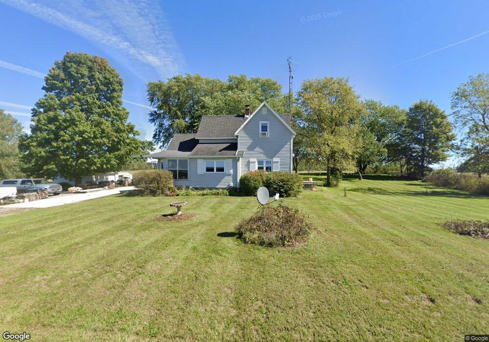 13334 Ashburn Rd, Wapakoneta, OH 45895 - photo 1