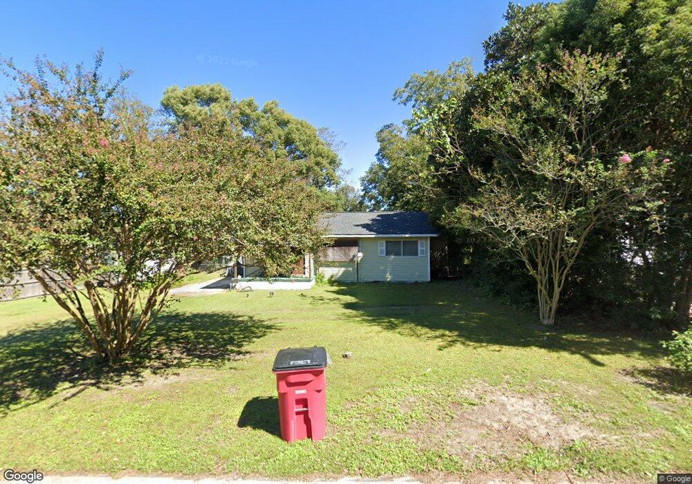 211 Darling St, Blackshear, GA 31516 - photo 1