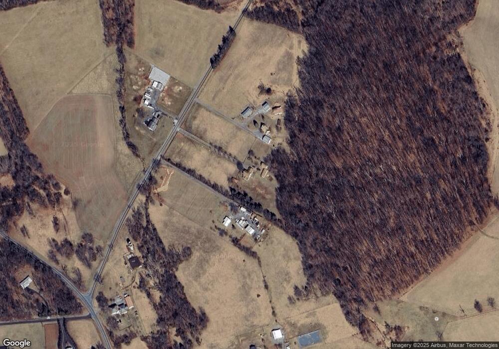 11615 Simpsons Mill Rd, Keymar, MD 21757 - photo 1