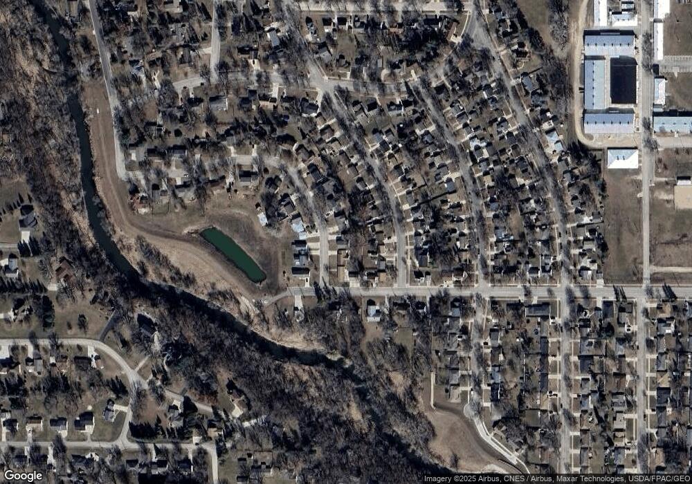 807 20th St SW, Austin, MN 55912 - photo 1