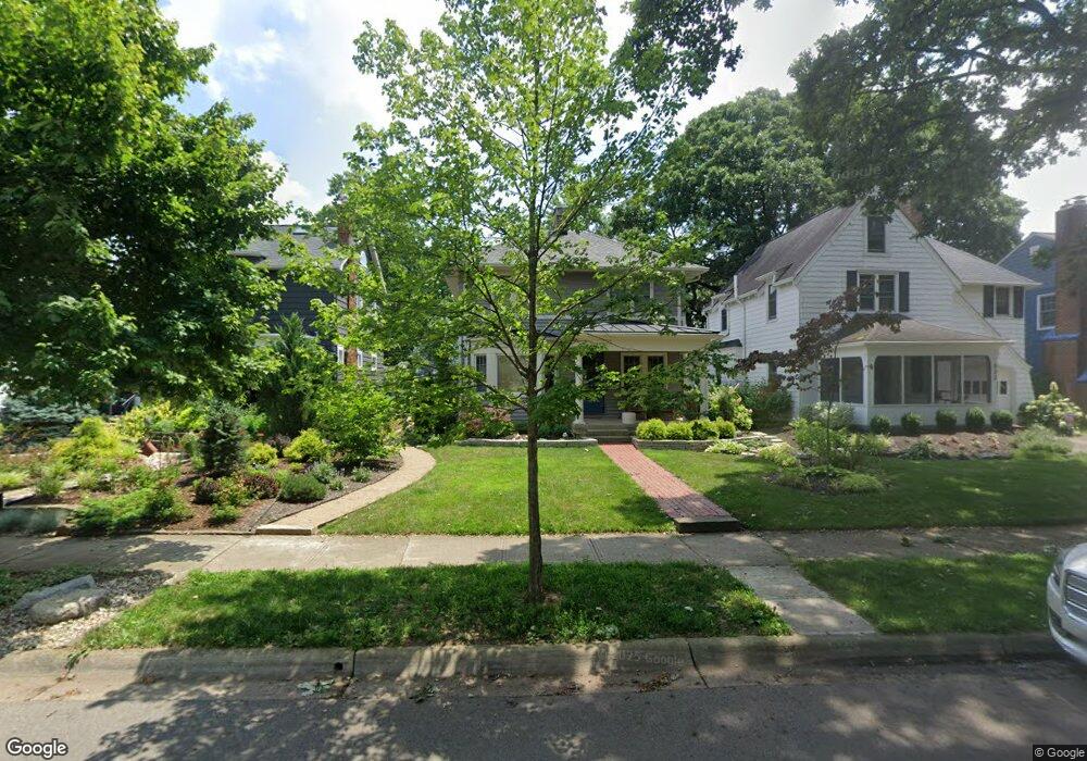 828 Vernon Rd, Columbus, OH 43209 - photo 1