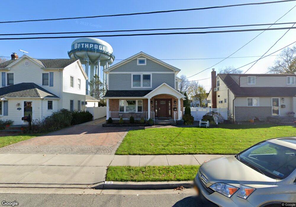 88 Spruce Ave, Bethpage, NY 11714 - photo 1