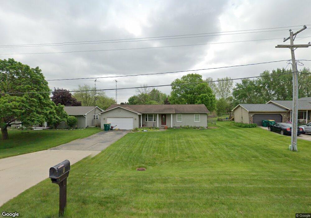 705 W Pierson Rd, Flushing, MI 48433 - photo 1