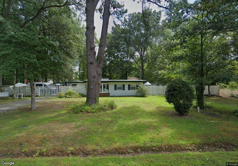 298 Brooks Dr, Colonial Beach, VA 22443 - photo 1