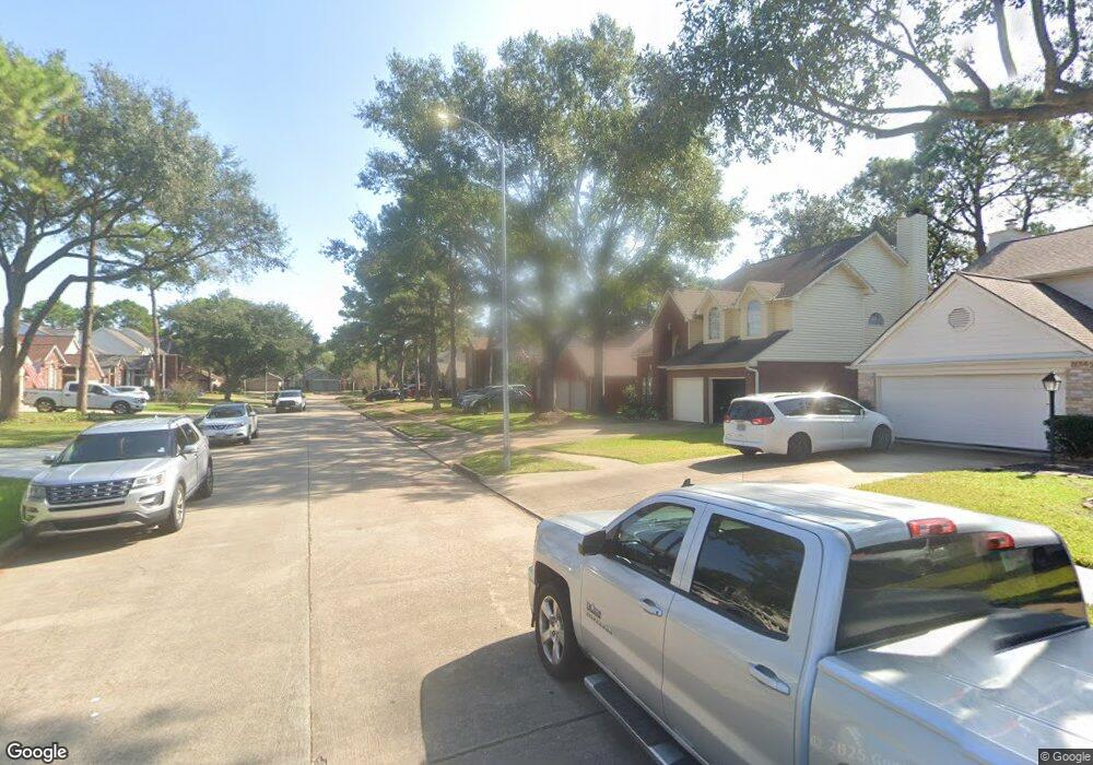 8026 Shangrila Ln, Houston, TX 77095 - photo 1