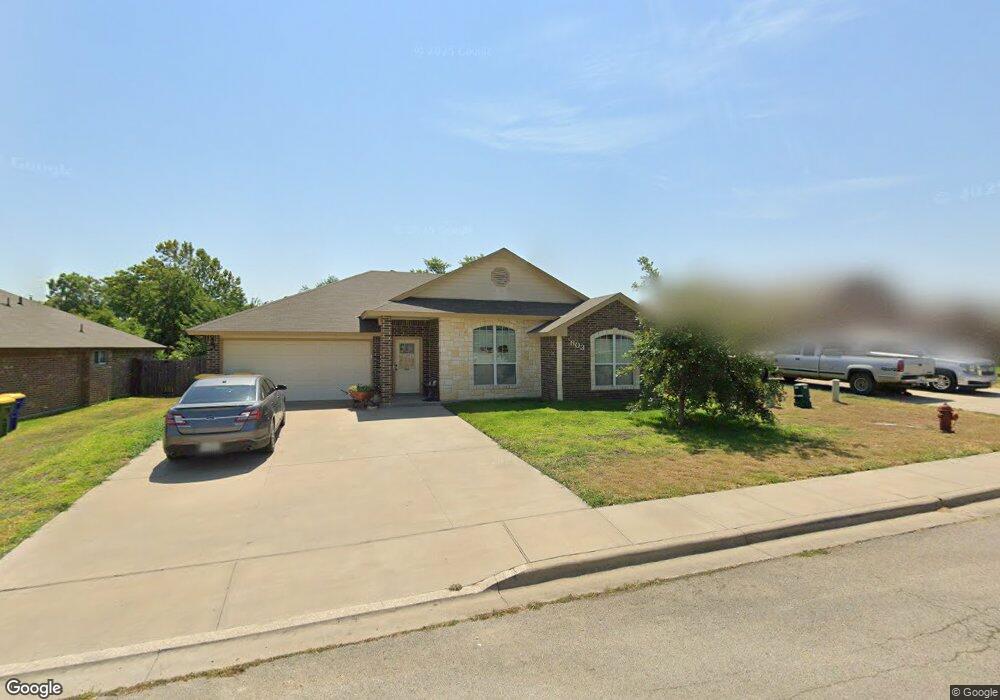 803 Macy Dr, Troy, TX 76579 - photo 1
