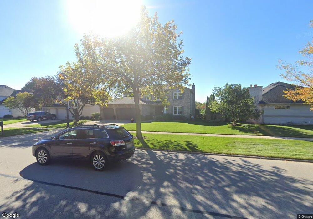 1320 Hamlet Rd, Naperville, IL 60564 - photo 1