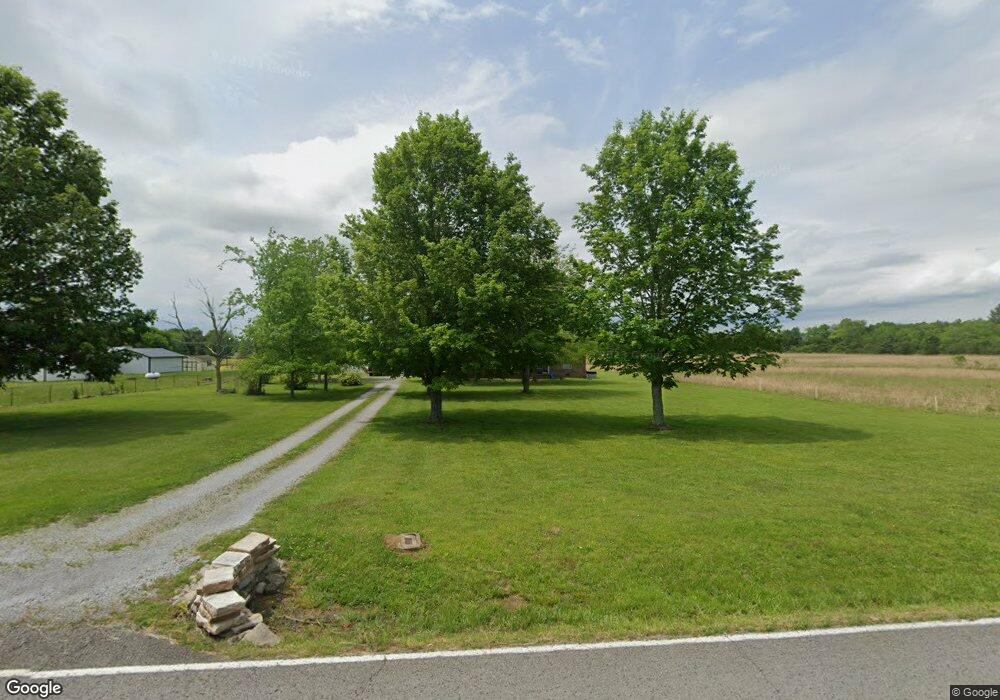 2267 Fairfield Pike, Shelbyville, TN 37160 - photo 1