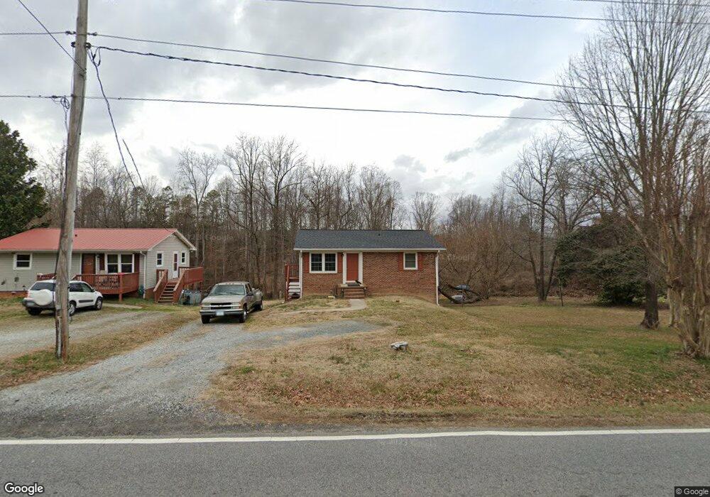 1711 Baker Rd, High Point, NC 27263 - photo 1