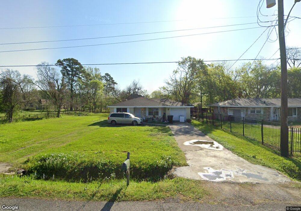 7002 Sandra St, Houston, TX 77028 - photo 1