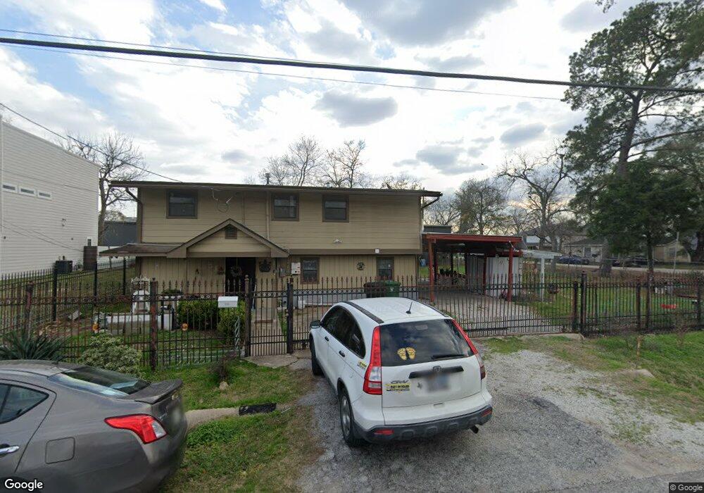 312 Dorchester St, Houston, TX 77022 - photo 1