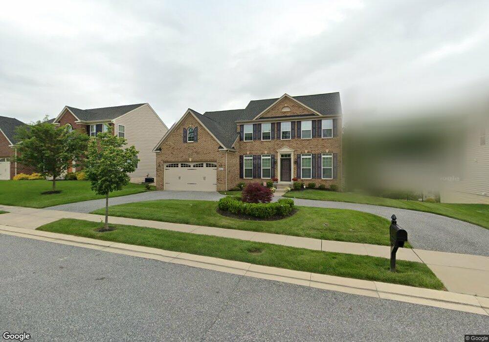 10541 Windlass Run Rd, Middle River, MD 21220 - photo 1