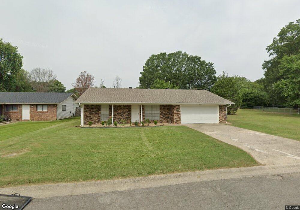 201 Club Ln, Conway, AR 72034 - photo 1