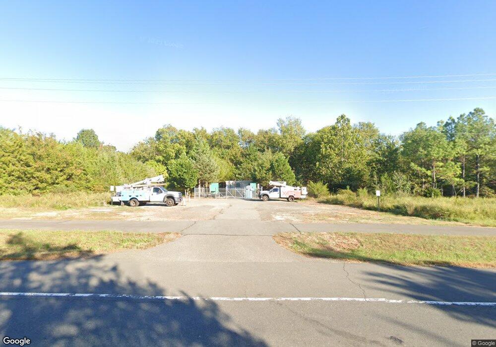 6651 Catharpin Rd, Gainesville, VA 20155 - photo 1