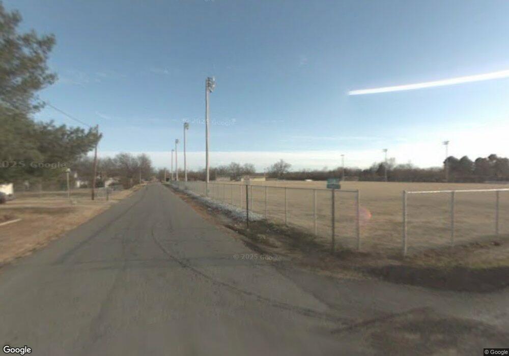 602 S Elm St, Muldrow, OK 74948 - photo 1