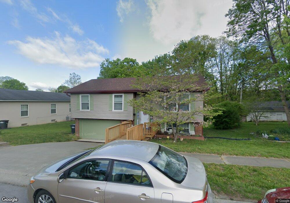 289 Main St, Charlestown, IN 47111 - photo 1