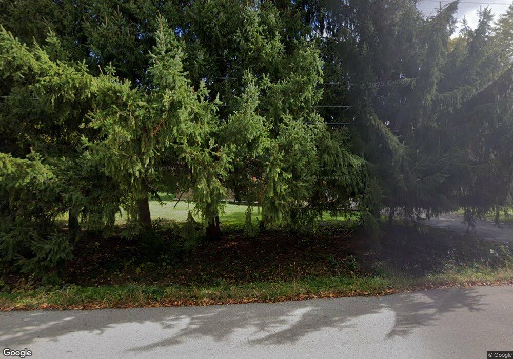 W136N7054 Claas Rd, Menomonee Falls, WI 53051 - photo 1