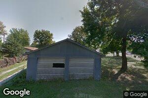 106 S 4th St, Mount Pleasant, IA 52641