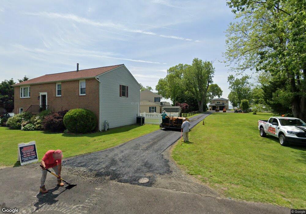 7419A Bay Front Rd, Baltimore, MD 21219 - photo 1